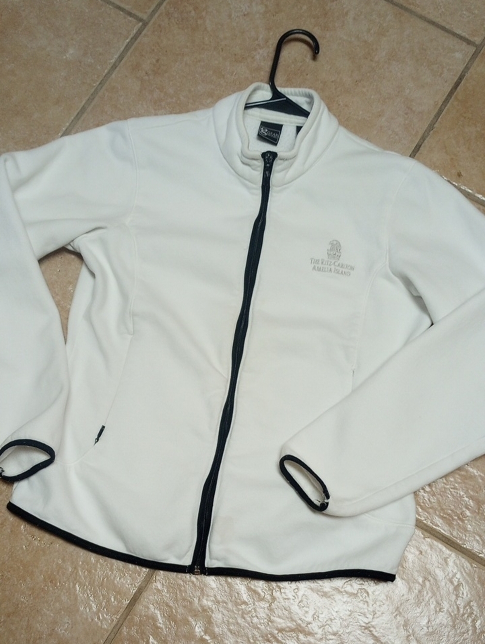 Gear For Sports White Fleece Jacket Trimmed In black - Picture 4 of 9